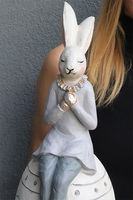 Bunny Egg, ceramiczna figurka wielkanocna