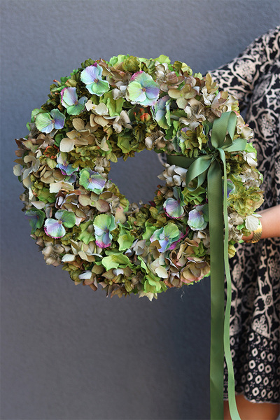 Zieleń Hortensji, zielony wianek na drzwi