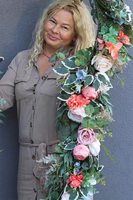 Eligia Deluna, girlanda z wysokiej jakości kwiatów