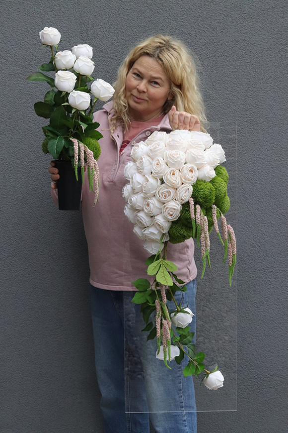 Clear Design Roses Ecru, dekoracja nagrobna na płycie