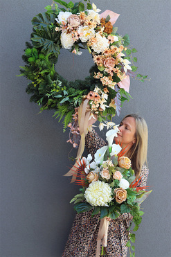 Beige Renato, komplet dekoracji nagrobnych, wieniec + bukiet