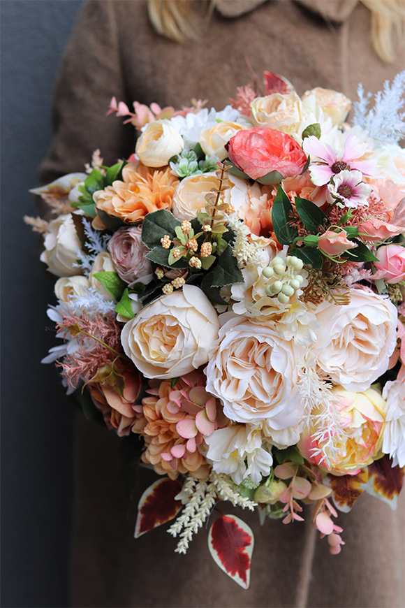 Morelli 3, kompozycja nagrobna w plastikowym naczyniu