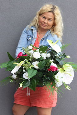 Anturium Elegance, kompozycja nagrobna w naczyniu, wym.38x50x60cm 