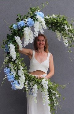 elegancka girlanda z białymi i niebieskimi kwiatami, Blue Romance, dł.260cm