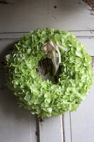 Greenua, wianek z zielonych hortensji na drzwi, śr.40cm