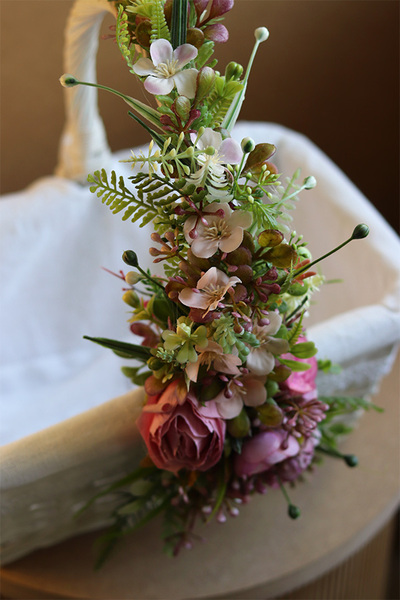 Moliandra, uroczy koszyczek wielkanocny z serwetką