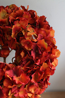 Miedziane Hortensje, wianek z fioletowych hortensji