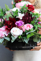 Felinata, kompozycja nagrobna w naczyniu