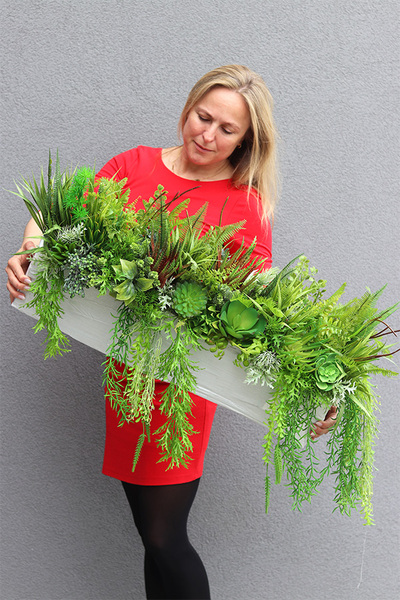 Green Delina, kompozycja sukulenty do twojej donicy, wym.44x85x35cm