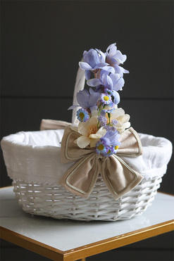 Fioletowa Delikata, dekorowany koszyczek wielkanocny z serwetką, wys.27cm 