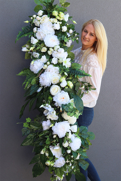 Sicilia White, gęsta girlanda ze sztucznych kwiatów, dł.160cm 
