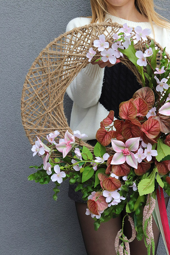  Imogine, asymetryczny wianek na drzwi