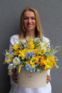 Żółte Żonkile, wiosenny flowerbox, wys.39cm