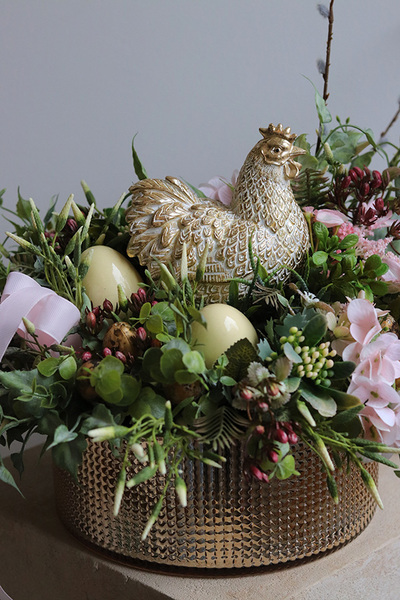 Kurka, stroik wielkanocny z kurą