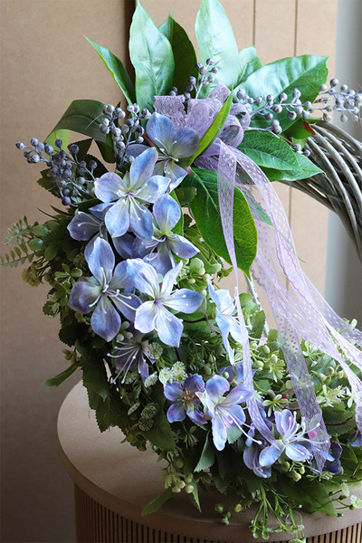 Fioletowe Sny, asymetryczny wianek dekoracyjny