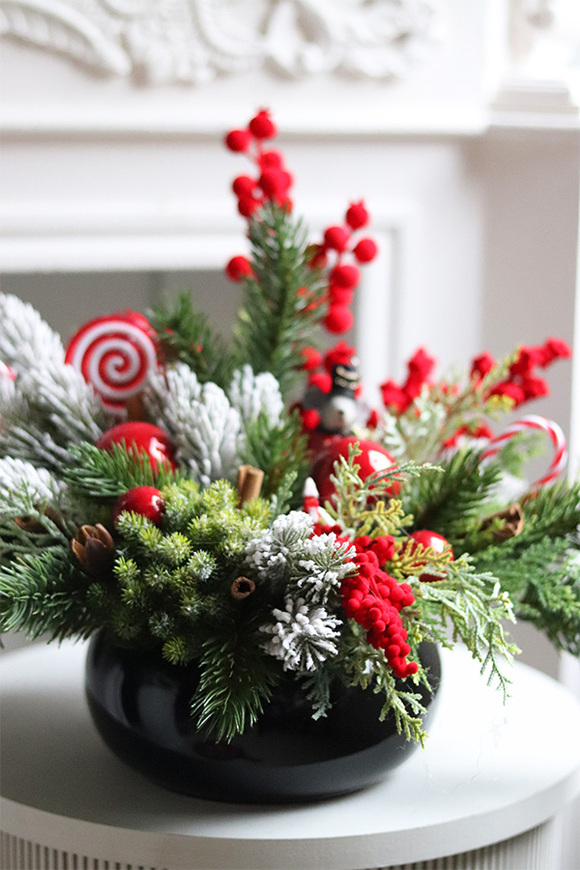 Red Clasica, świąteczny stroik zimowy