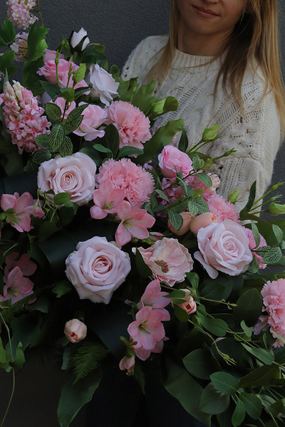 Kalinova Różowa, okazała wiązanka nagrobna