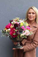 Golden Palace, kompozycja kwiatowa w pucharze