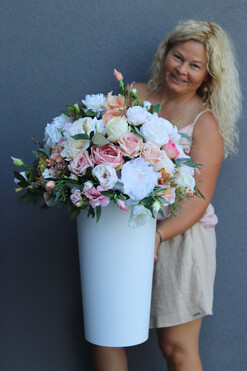 Sofia Mediolan, podłogowa dekoracja kwiatowa, wys.80cm 