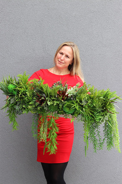 Green Delina, kompozycja sukulenty do twojej donicy, wym.44x85x35cm