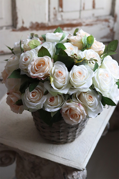 kosz pełen róż, Lessito, wys.35cm