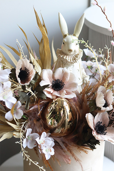 Chamberlain, flowerbox welurowy z zającem