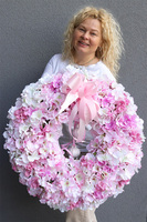 Hydrangea Pink, duży wianek na drzwi z dzwoneczkami