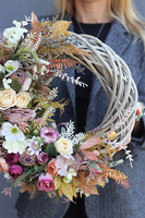 Carmello Homely, asymetryczny wianek dekoracyjny