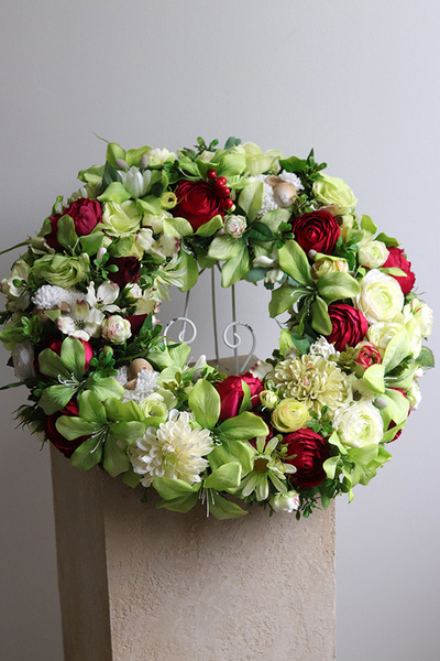 Zagroda, wianek na drzwi z barankami