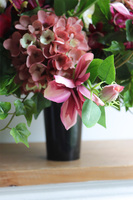 Neruda, bukiet nagrobny we wkładzie