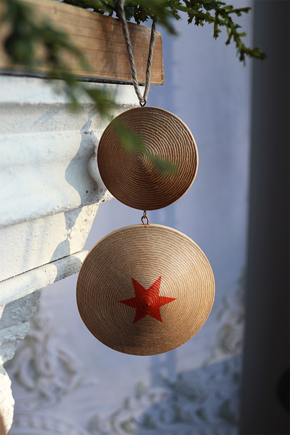 Modern Wood House B, drewniane zawieszki na choinkę ze wzorem