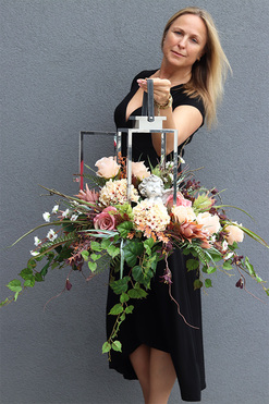 Angelo Garden Beige, lampion nagrobny z kwiatami, wys.52cm   