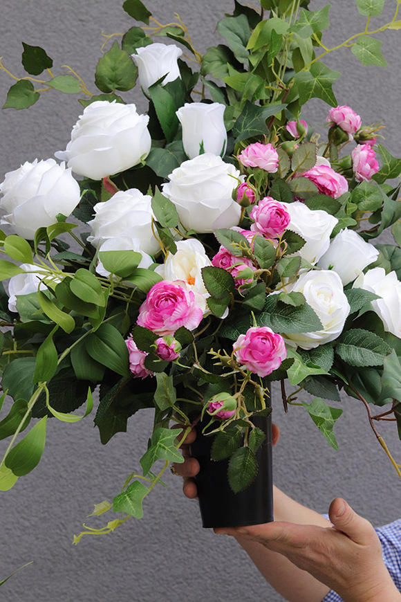 Serce Pełne Miłości 3, bukiet nagrobny we wkładzie do wazonu