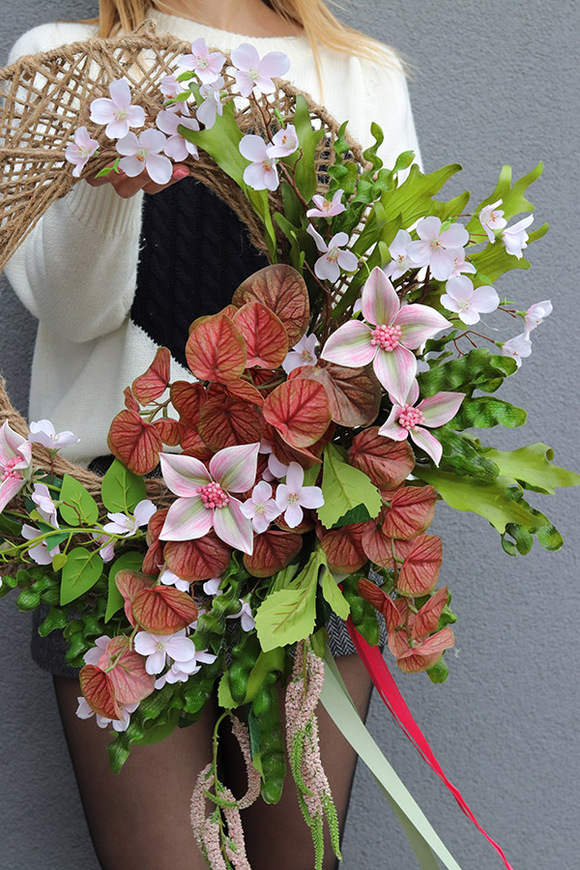  Imogine, asymetryczny wianek na drzwi