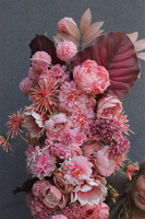 Morelita, różowa girlanda nagrobna