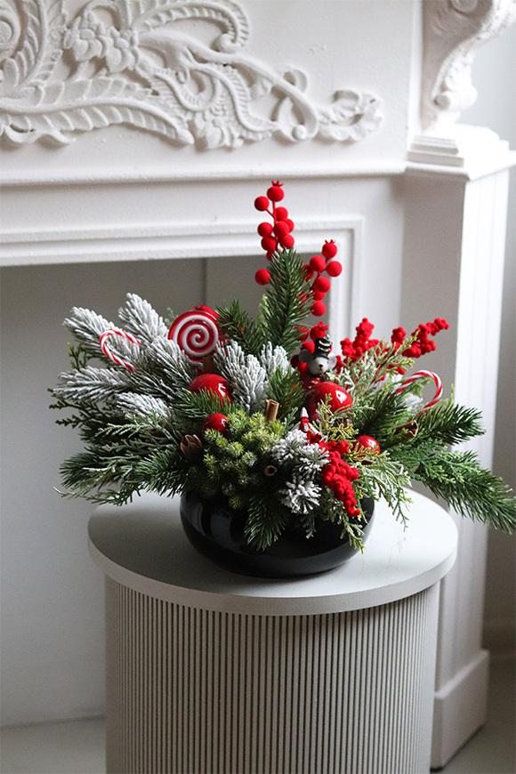 Red Clasica, świąteczny stroik zimowy