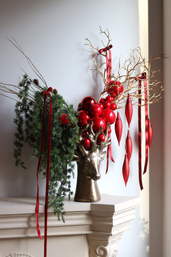 OD RĘKI Reniferro Design, świąteczny stroik z reniferem, wym.65x80x26cm