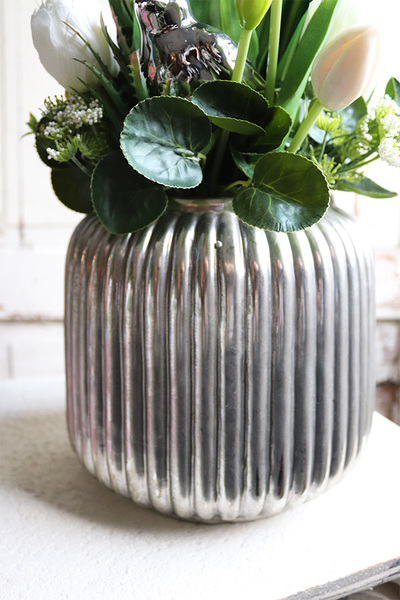 Helita, wiosenna kompozycja z gumowymi tulipanami, wys.70cm