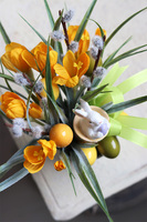 Bresto, wielkanocny stroik z krokusami, wys.25cm