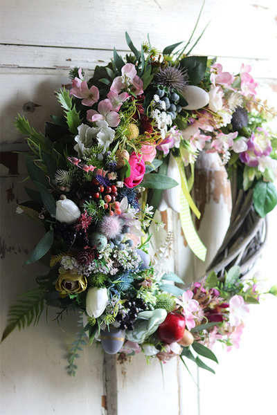 asymetryczny wianek z dzwonkiem na drzwi, Helusti, śr.38cm 