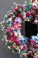 Caryca Nellia, duży kolorowy wianek