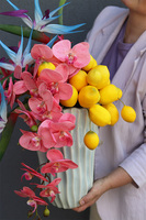  California, dekoracyjny bukiet w wazonie