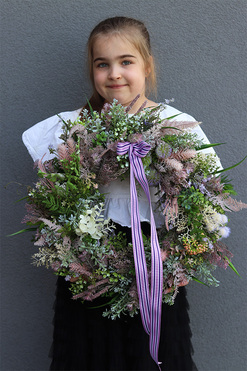 Mgiełka, kwiatowy wianek na drzwi, śr.46cm