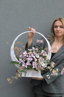 Aurelia Jabłoń, wiosenna dekoracja kwiatowa w skrzynce, wym.53x60cm