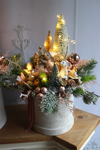 Childhood Big Pink 2, flowerbox świąteczny LED