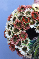 Roderio, wieniec nagrobny ze słonecznikami, śr.58cm