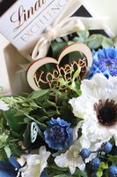 bardzo urocza koperta / flowerbox z czekoladą, Gisani Chocolates, wym.30x38cm  