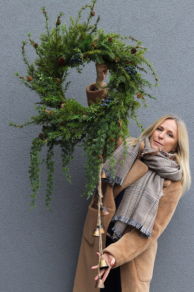 Zima w Modrzewiach, zimowy wianek na drzwi	