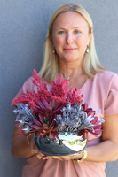 Darkta Pink, kompozycja sukulenty w lustrzanej misie