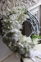 Komunijna Melodia, biały wianek komunijny z motylem